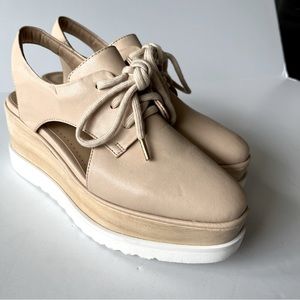 Bibi Lou “Madison’ Platform Wedge Size 39/8